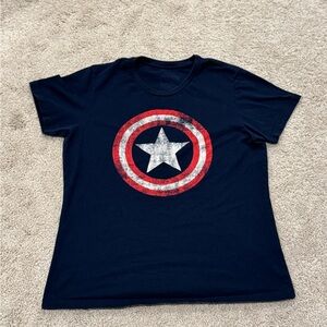 Captain America T-Shirt‎
